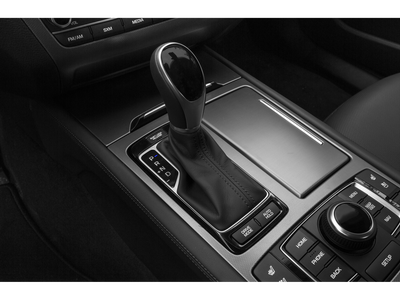 2015 Hyundai Genesis 4dr Sdn V6 3.8L RWD