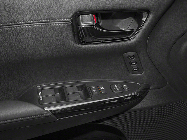 2013 Toyota Avalon 4dr Sdn Limited