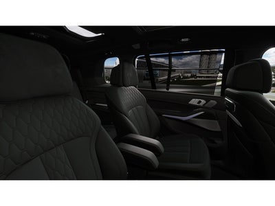 2027 BMW X7 M60i