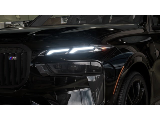 2027 BMW X7 M60i