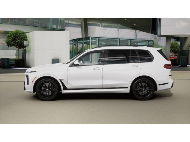 2027 BMW X7 M60i