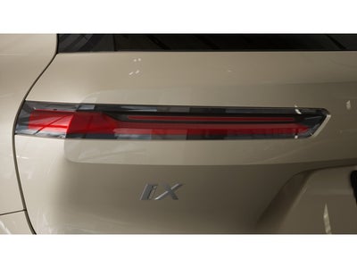 2026 BMW iX xDrive45