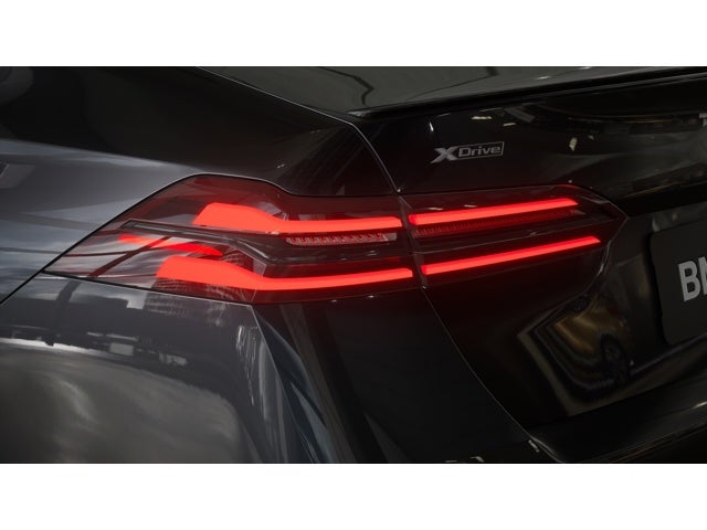 2026 BMW 5 Series 530i xDrive