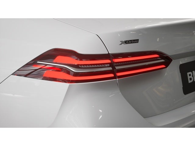 2026 BMW 5 Series 530i xDrive