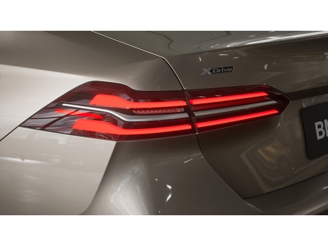 2026 BMW 5 Series 530i xDrive