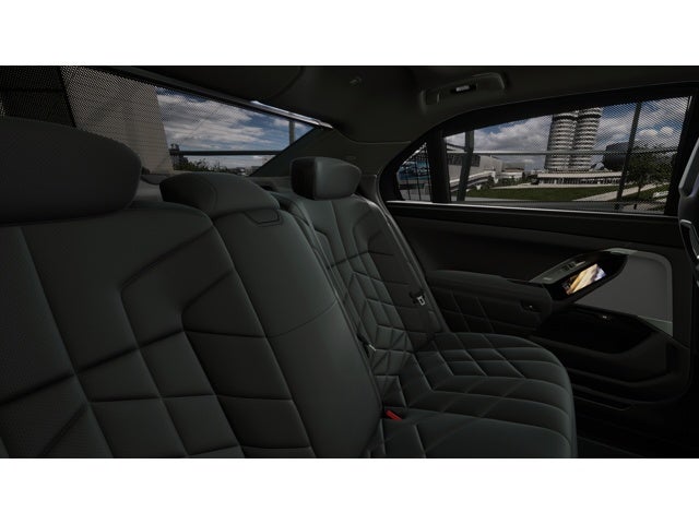 2027 BMW 7 Series 740i xDrive