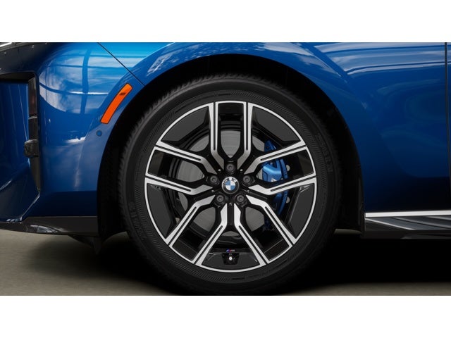 2027 BMW 7 Series 740i xDrive