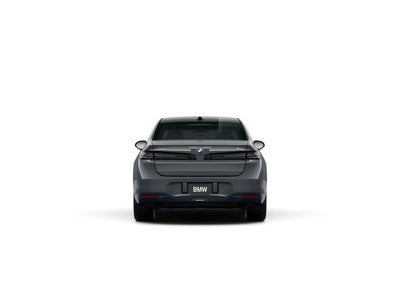 2027 BMW 7 Series 740i xDrive