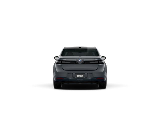 2027 BMW 7 Series 740i xDrive