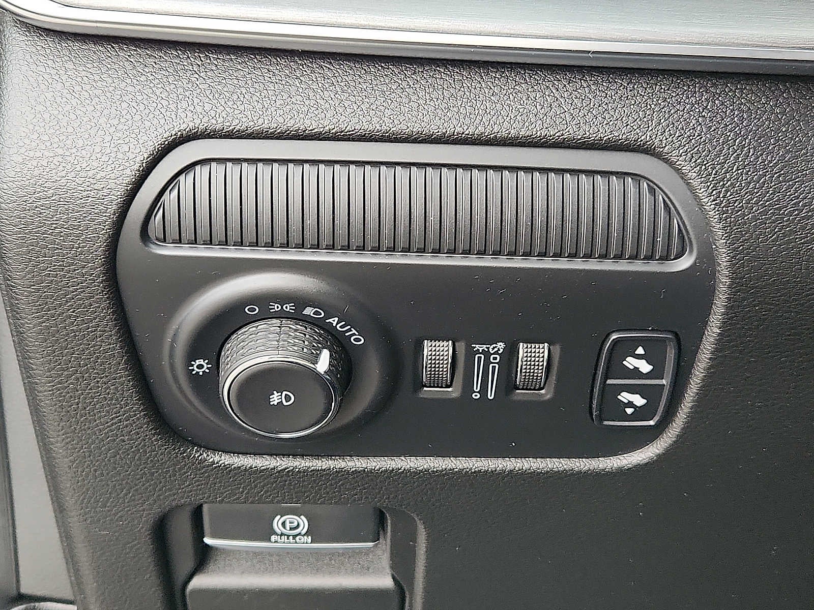 2023 Jeep Wagoneer Series II Carbide 4x4