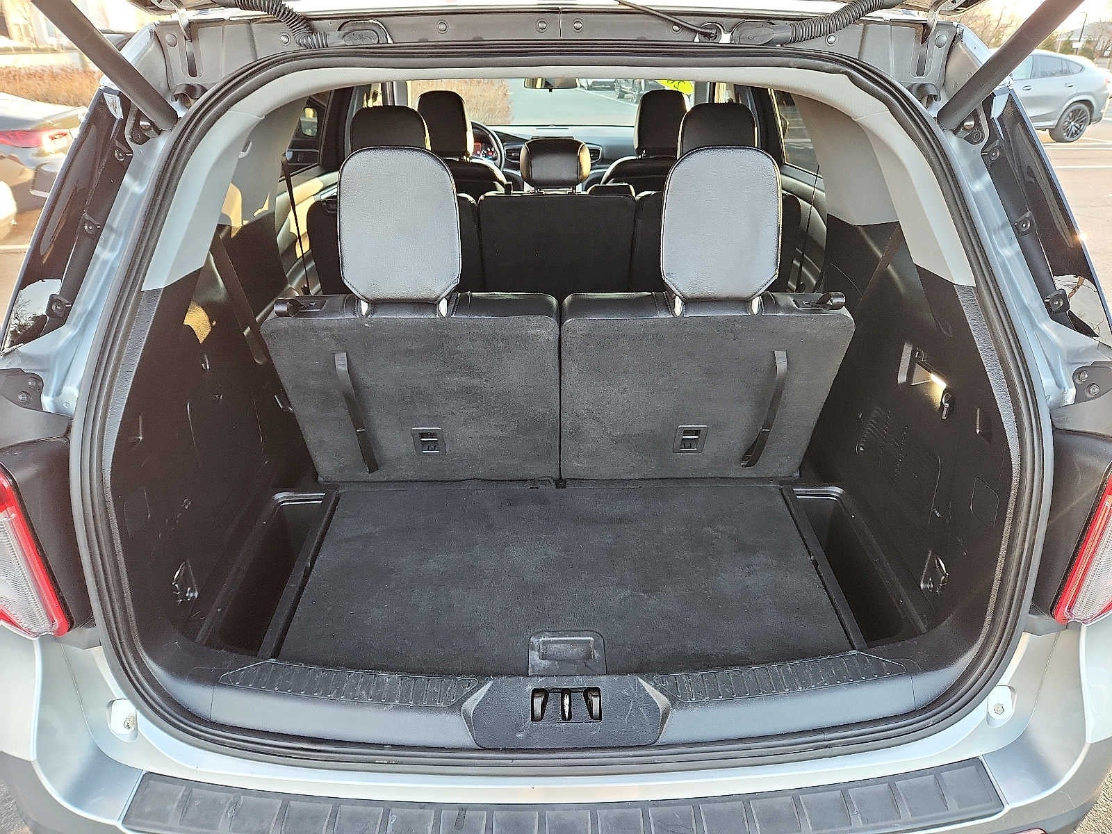 2020 Ford Explorer XLT 4WD