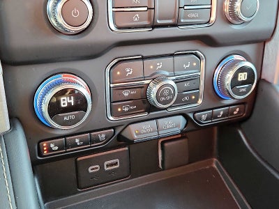 2023 GMC Yukon 4WD 4dr SLT