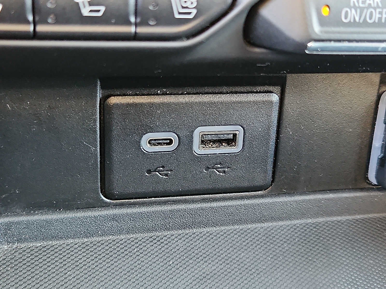 2023 GMC Yukon 4WD 4dr SLT