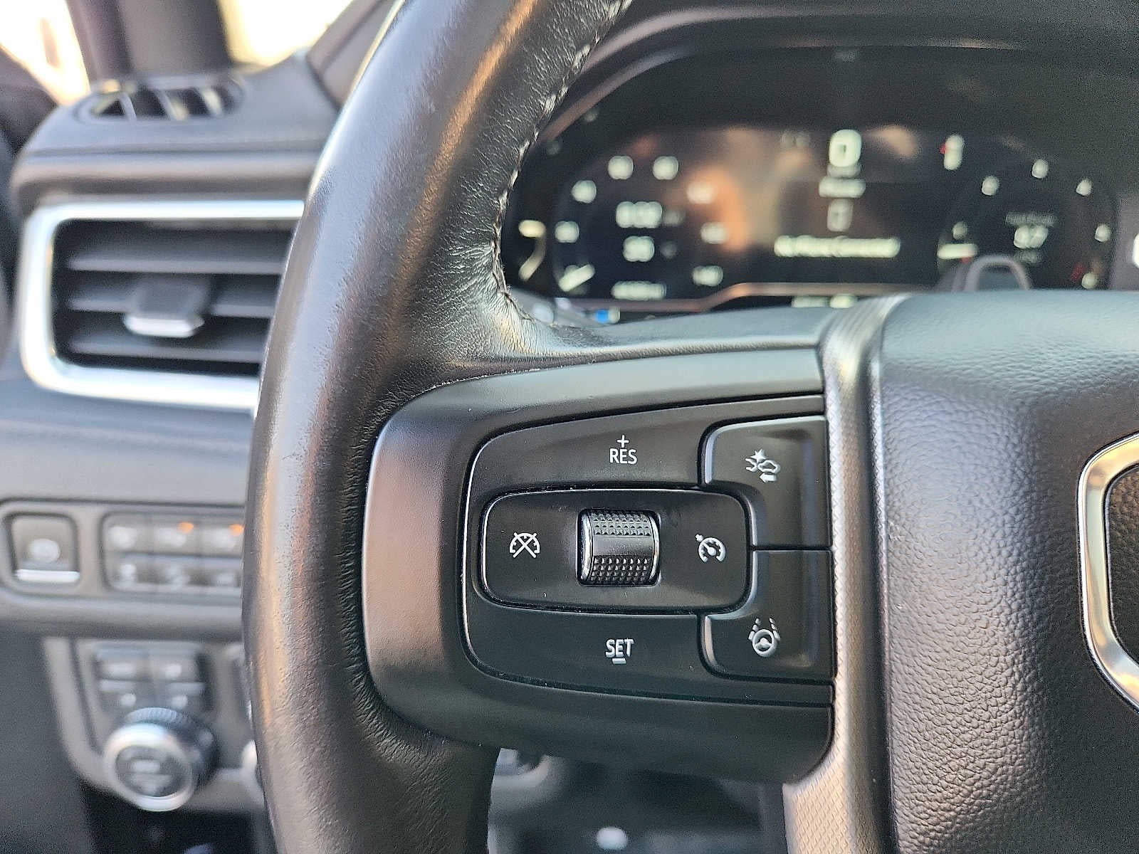 2024 GMC Yukon XL 4WD 4dr Denali