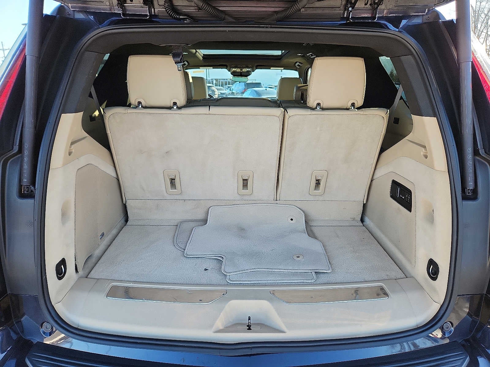 2022 Cadillac Escalade 4WD 4dr Premium Luxury