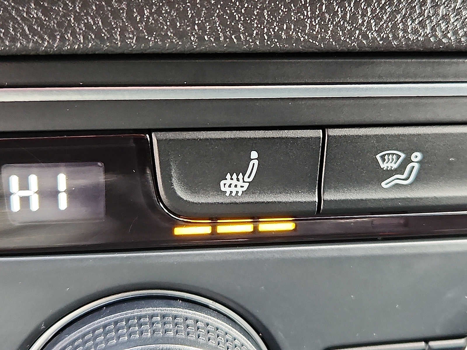 2021 Volkswagen Atlas Cross Sport 3.6L V6 SE w/Technology 4MOTION