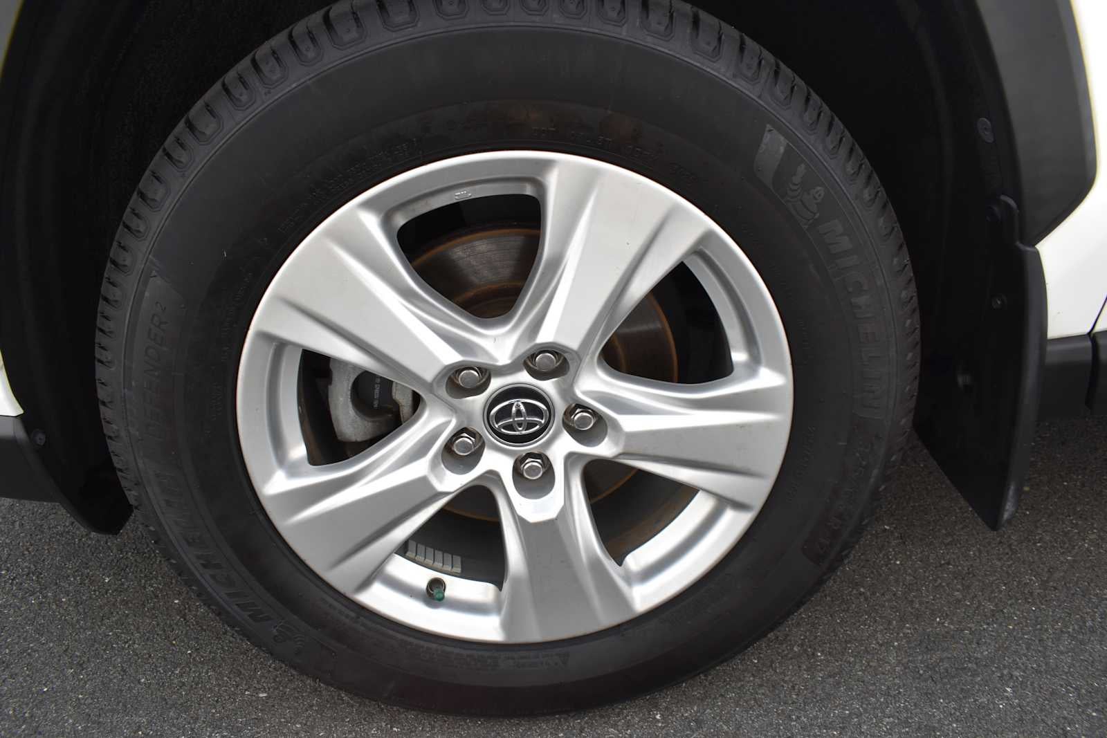 2020 Toyota RAV4 XLE AWD