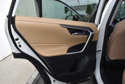 2020 Toyota RAV4 XLE AWD
