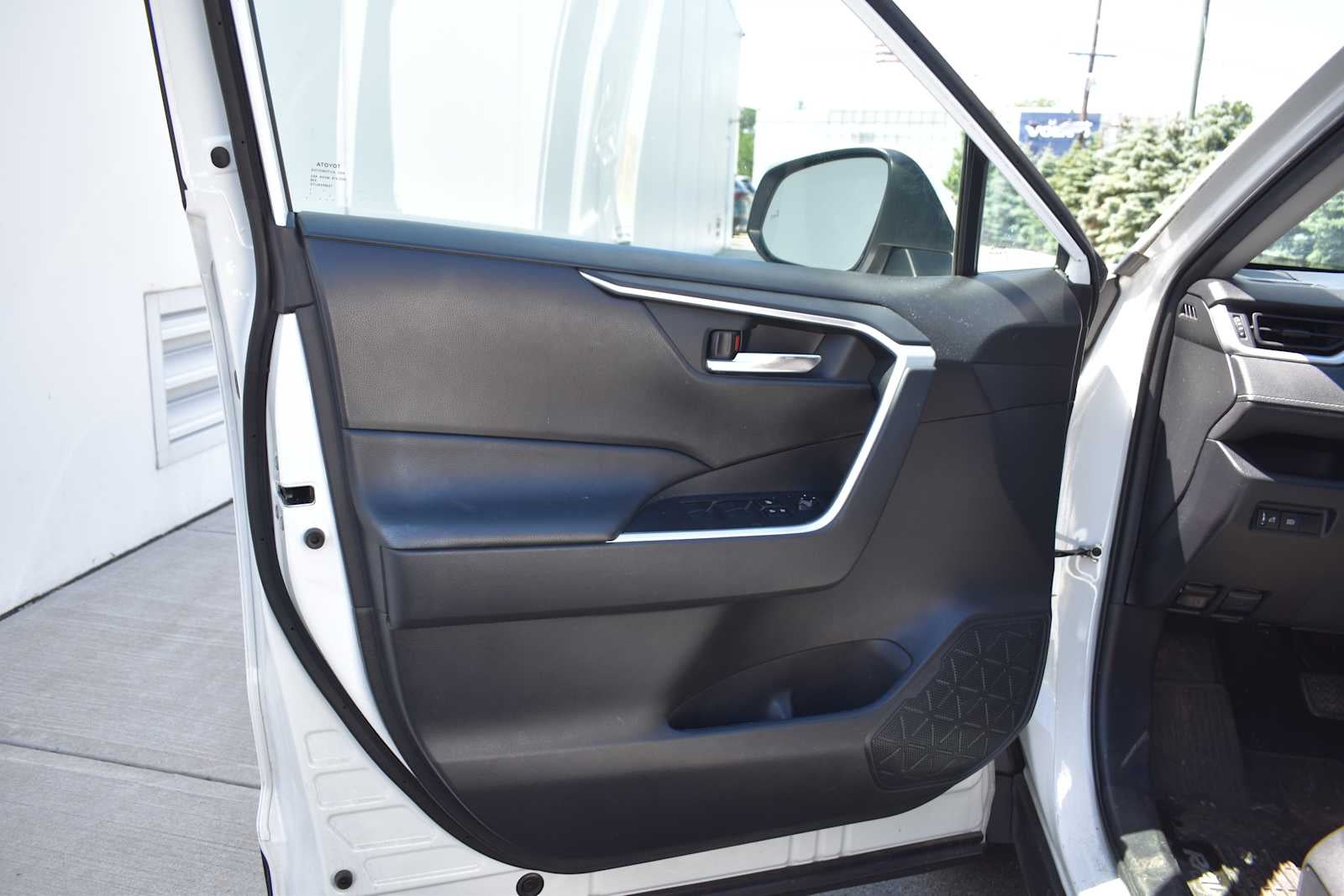 2021 Toyota RAV4 XLE AWD