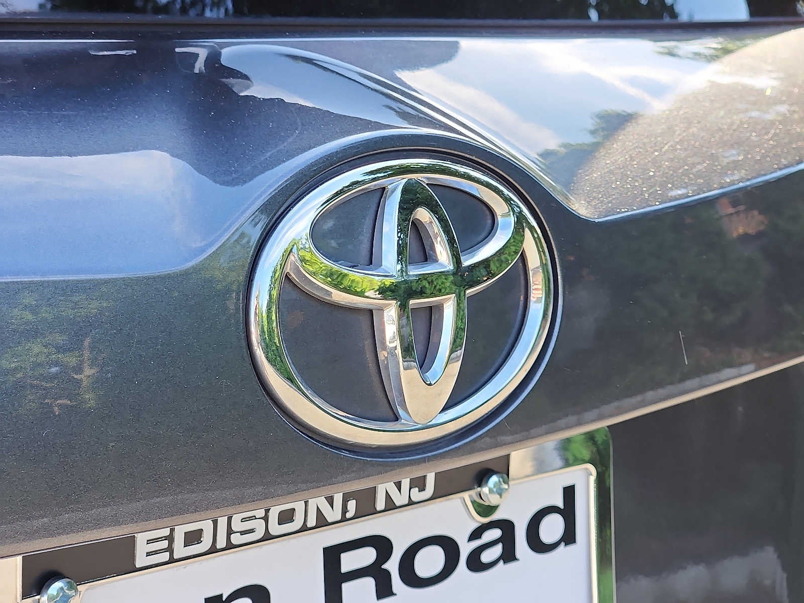 2015 Toyota RAV4 AWD 4dr XLE
