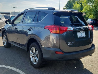 2015 Toyota RAV4 AWD 4dr XLE
