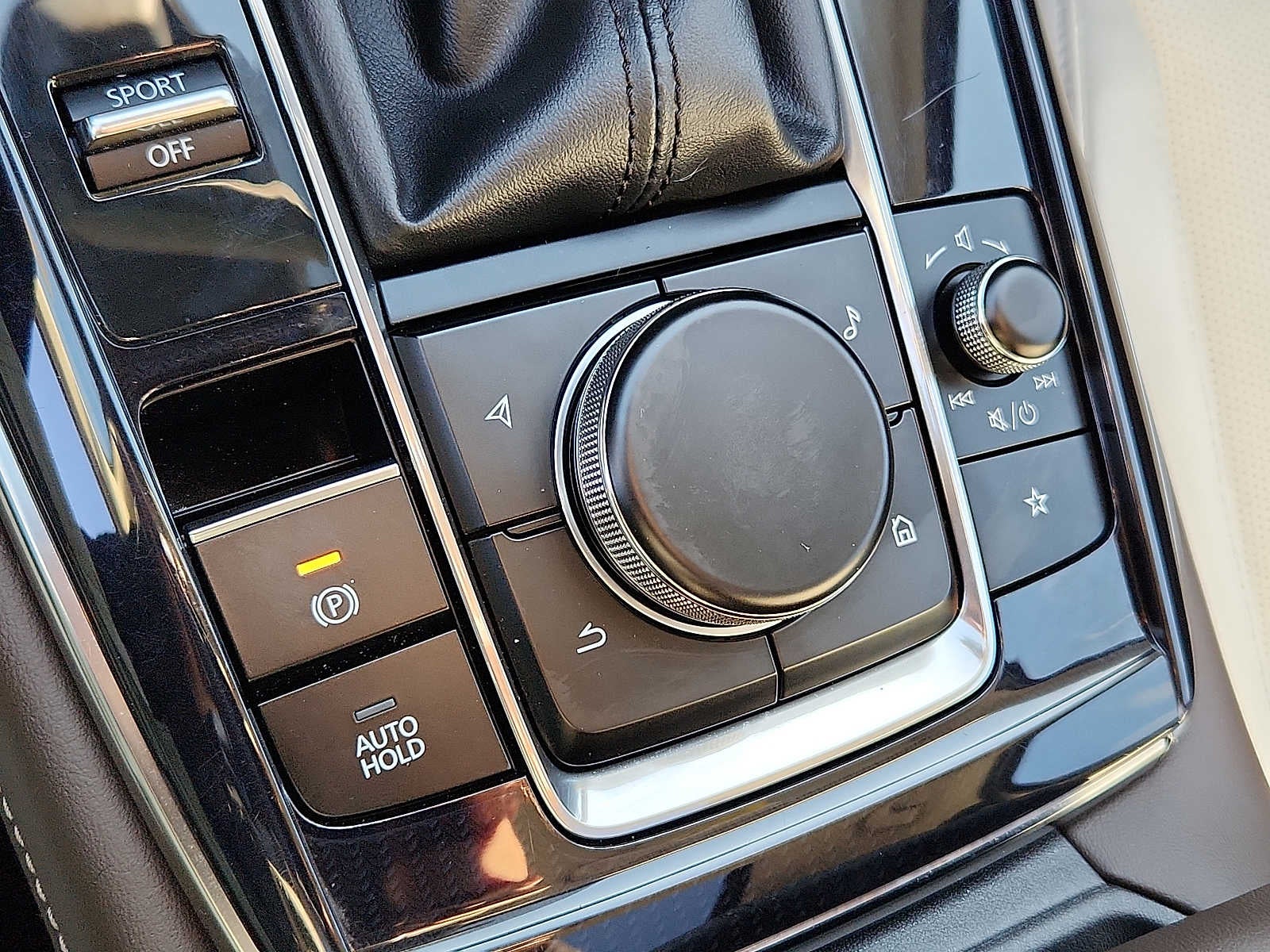 2020 Mazda Mazda CX-30 Premium Package AWD