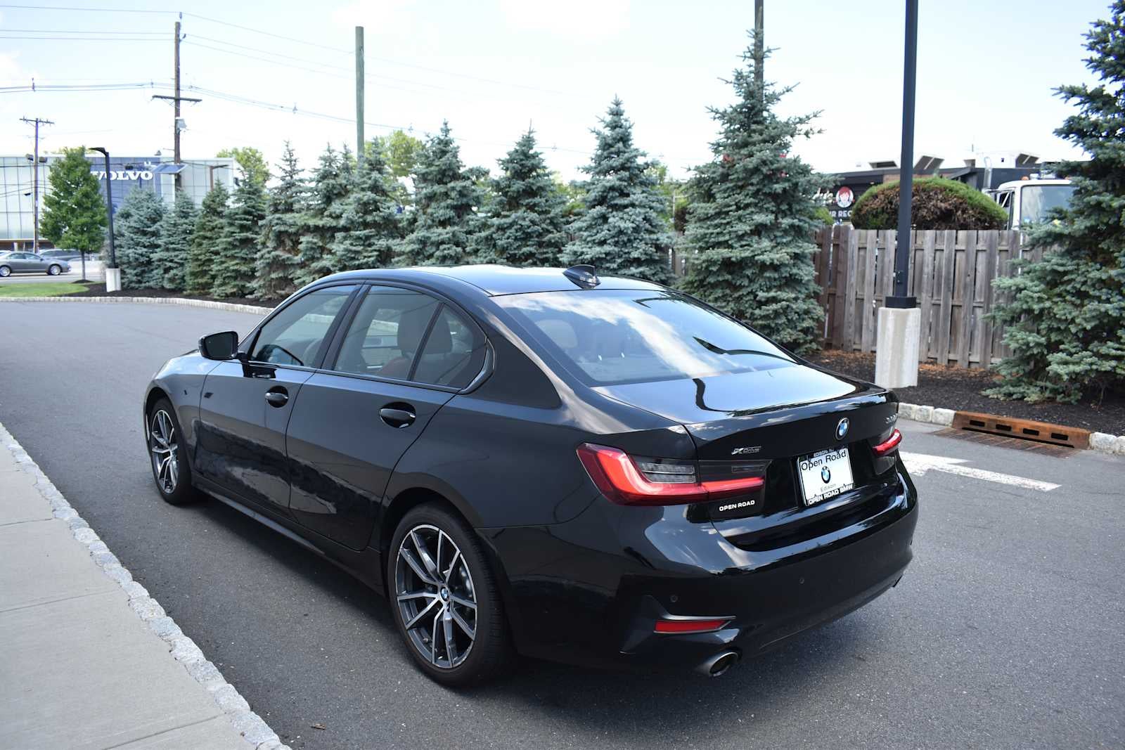 2022 BMW 3 Series 330i xDrive Sedan North America