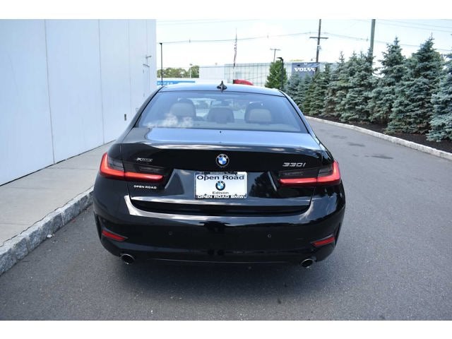 2022 BMW 3 Series 330i xDrive Sedan North America