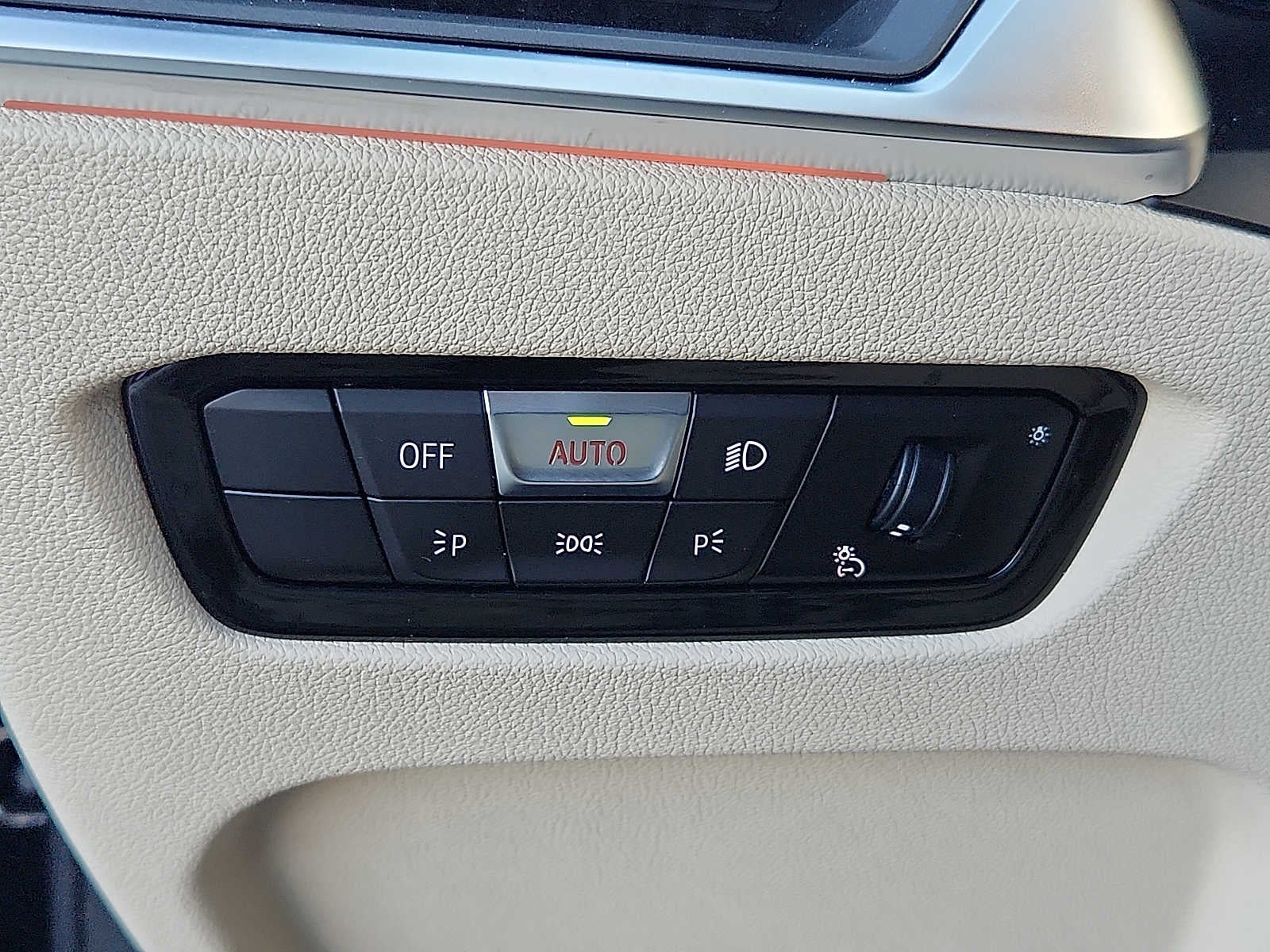 2022 BMW 3 Series 330i xDrive Sedan North America