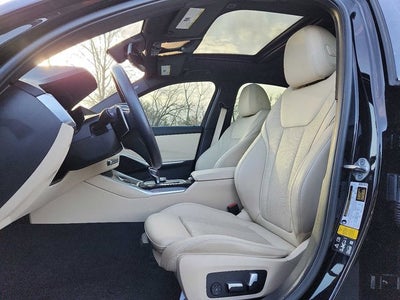 2022 BMW 3 Series 330i xDrive Sedan North America