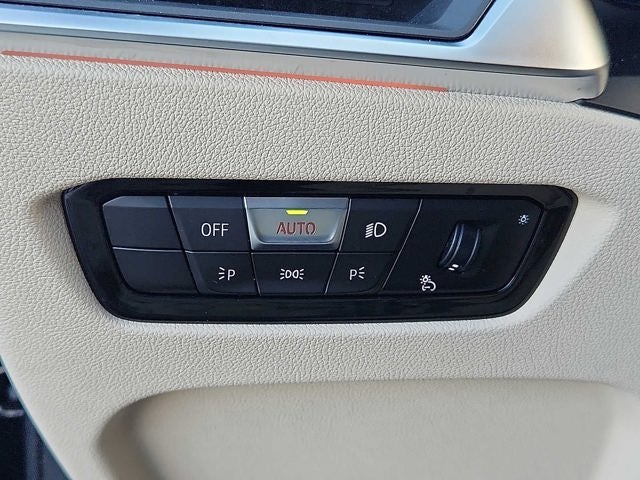 2022 BMW 3 Series 330i xDrive Sedan North America