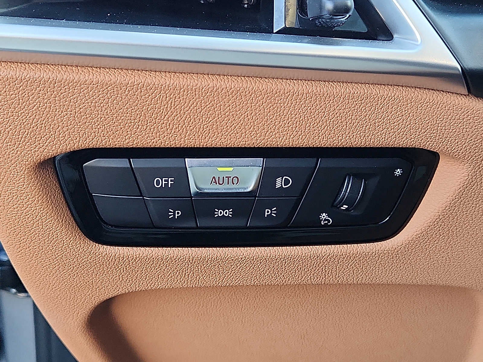 2025 BMW 3 Series 330i xDrive Sedan