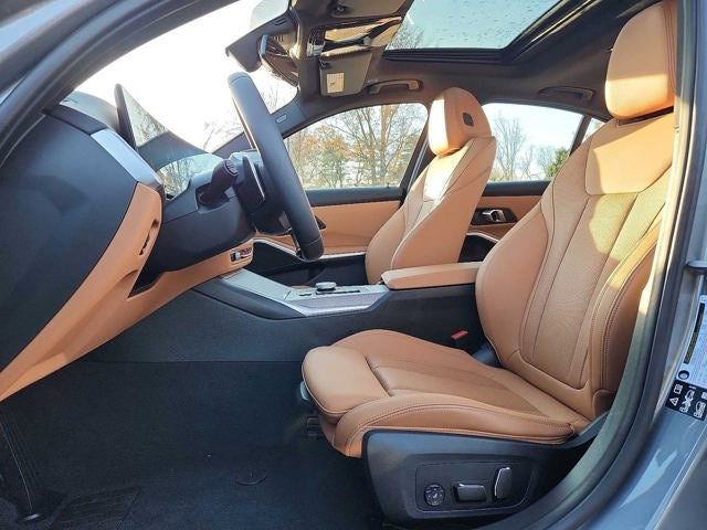 2025 BMW 3 Series 330i xDrive Sedan