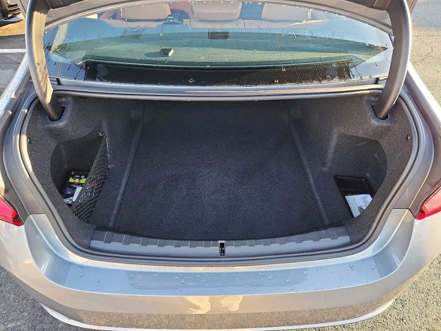 2025 BMW 3 Series 330i xDrive Sedan