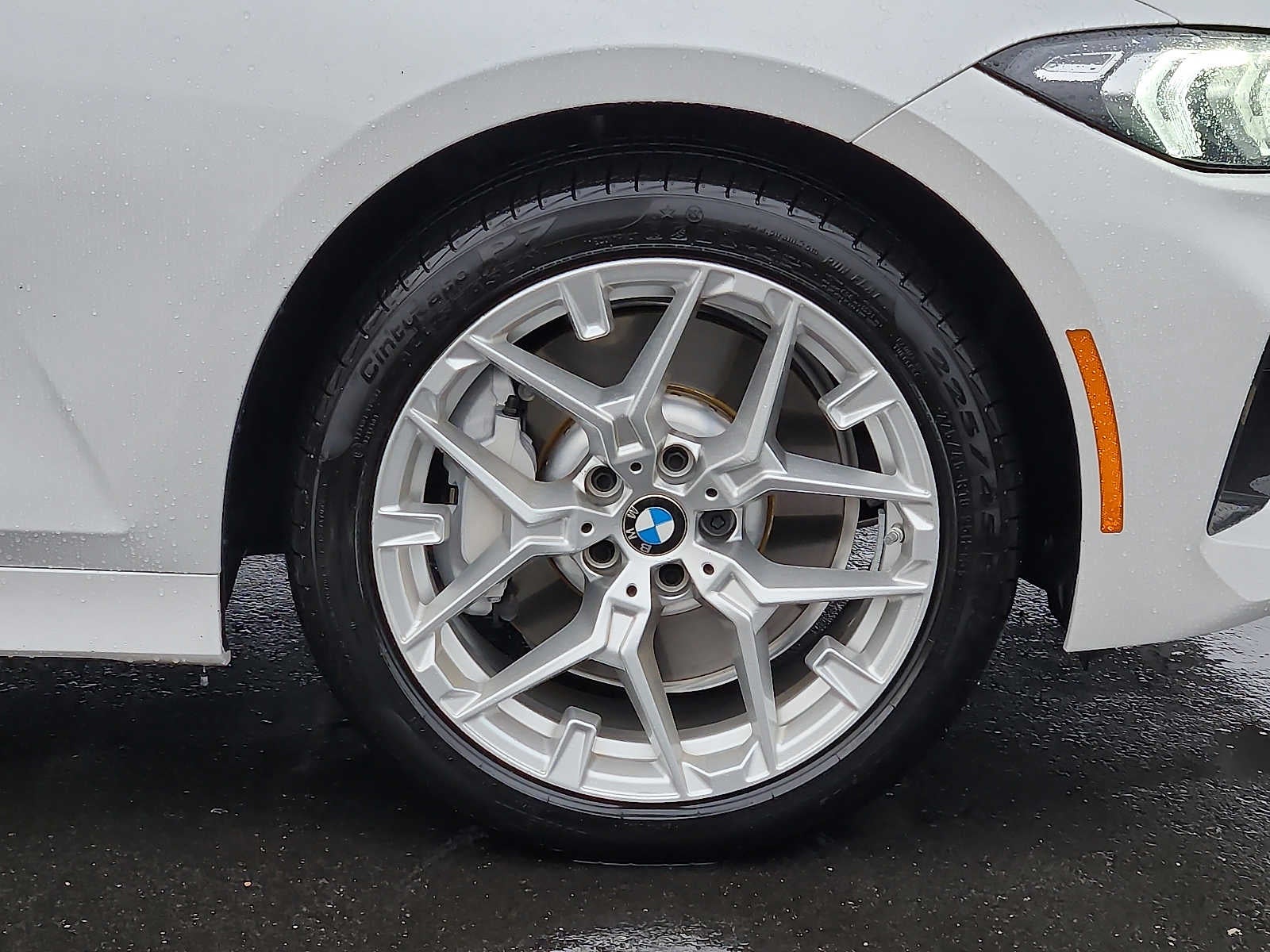 2025 BMW 3 Series 330i xDrive Sedan