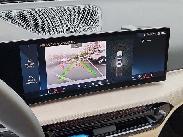 2025 BMW 3 Series 330i xDrive Sedan