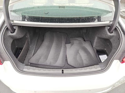 2025 BMW 3 Series 330i xDrive Sedan