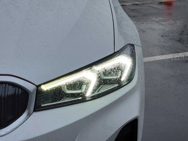 2025 BMW 3 Series 330i xDrive Sedan