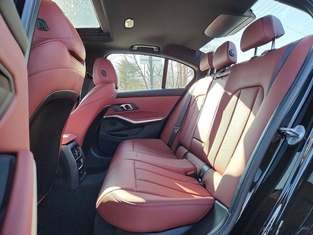 2025 BMW 3 Series 330i xDrive Sedan