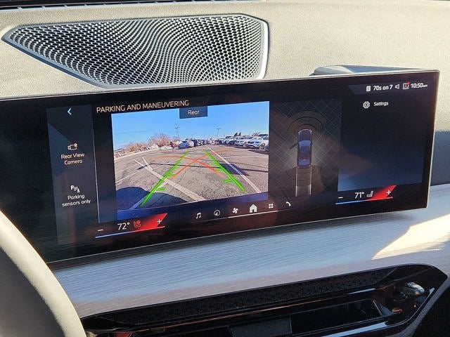 2025 BMW 3 Series 330i xDrive Sedan