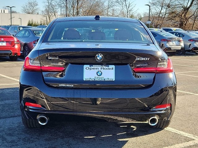 2025 BMW 3 Series 330i xDrive Sedan