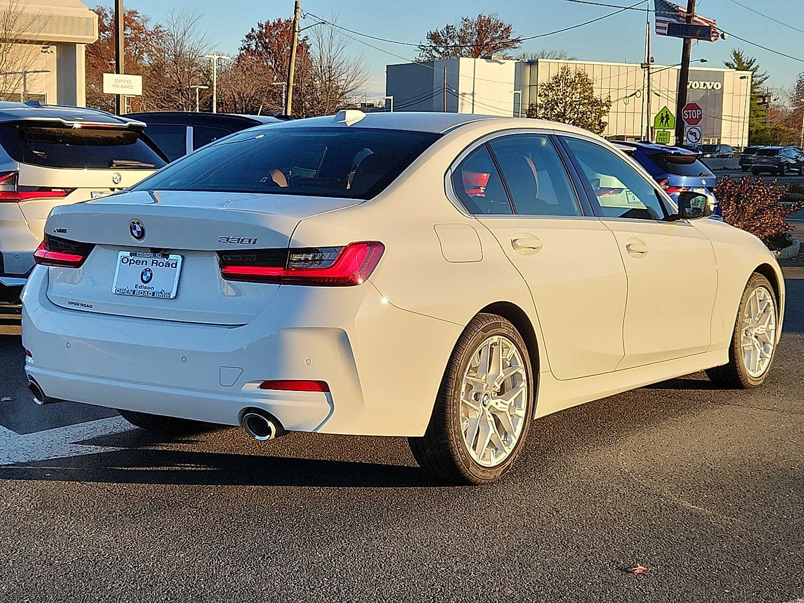 2025 BMW 3 Series 330i xDrive Sedan