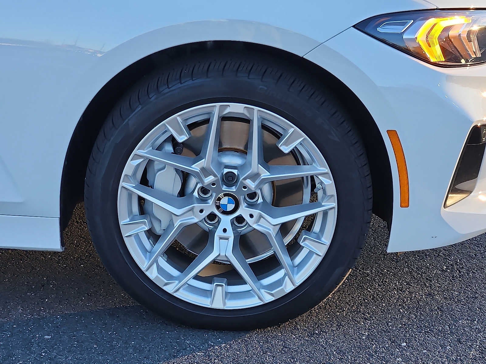 2025 BMW 3 Series 330i xDrive Sedan