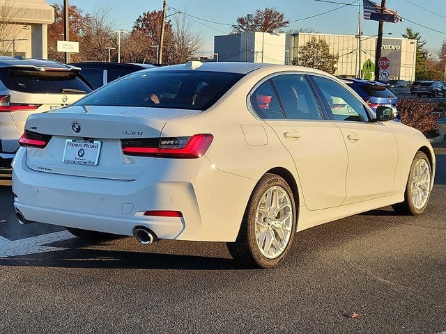 2025 BMW 3 Series 330i xDrive Sedan