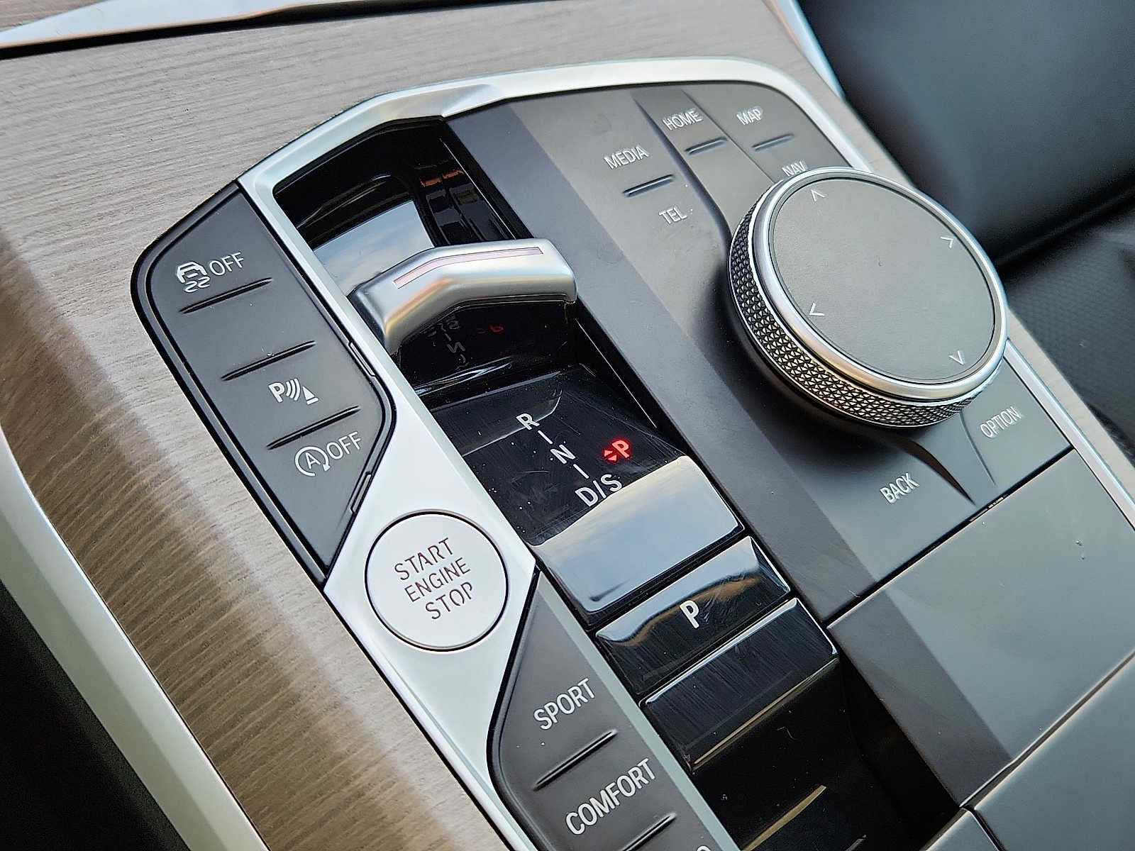 2025 BMW 3 Series 330i xDrive Sedan