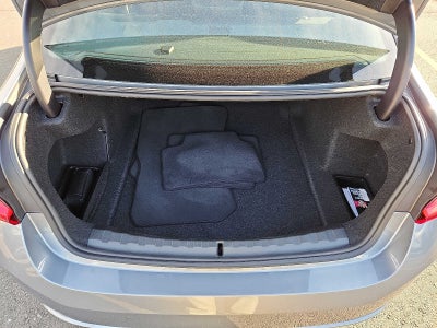 2025 BMW 3 Series 330i xDrive Sedan