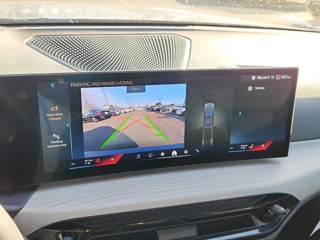 2025 BMW 3 Series 330i xDrive Sedan