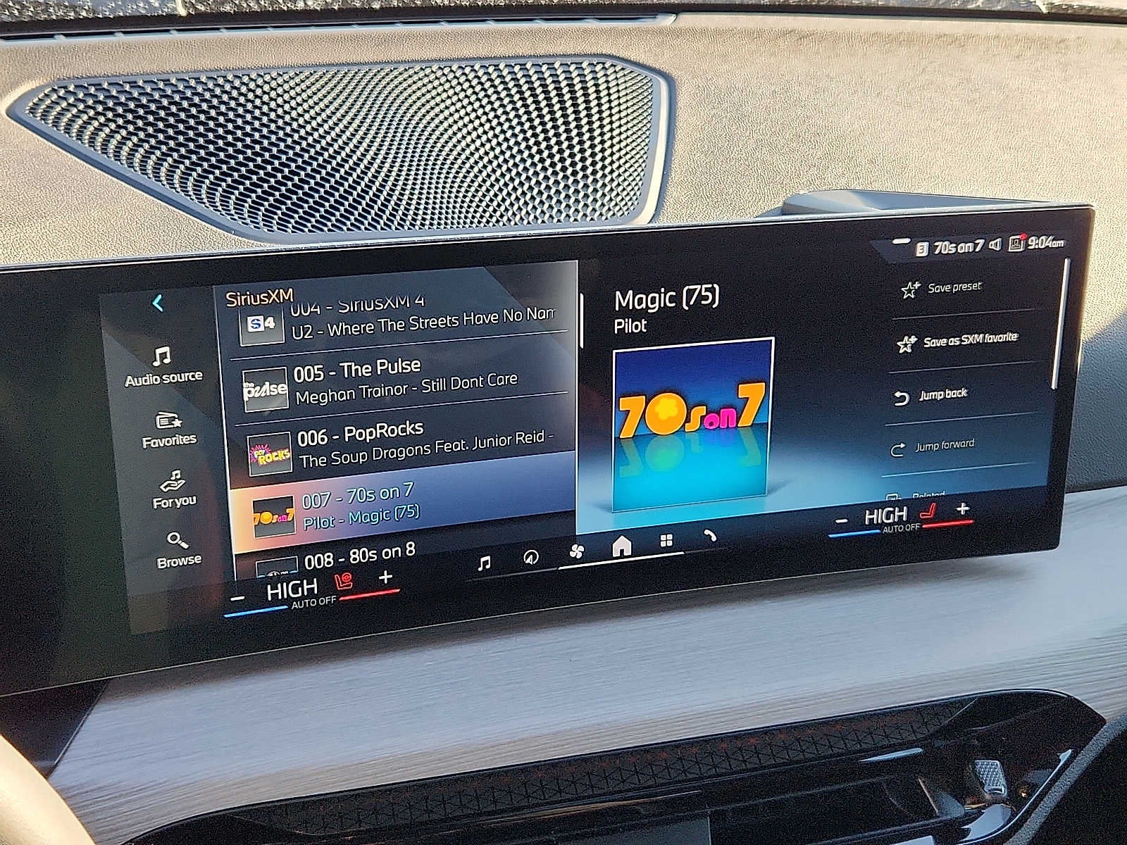 2025 BMW 3 Series 330i xDrive Sedan