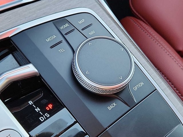 2025 BMW 3 Series 330i xDrive Sedan