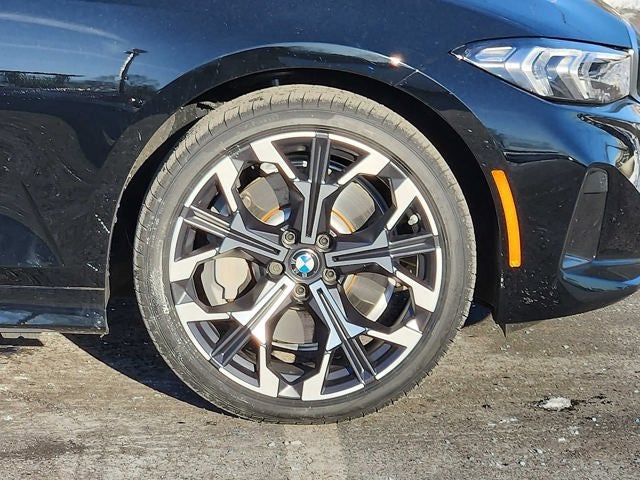 2025 BMW 3 Series 330i xDrive Sedan